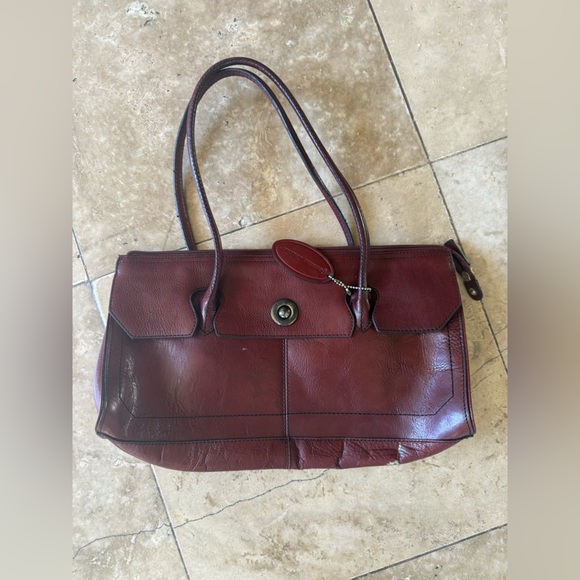 PELLE STUDIO ladies, genuine, leather tote, burgundy color, very good condition - Picture 13 of 16
